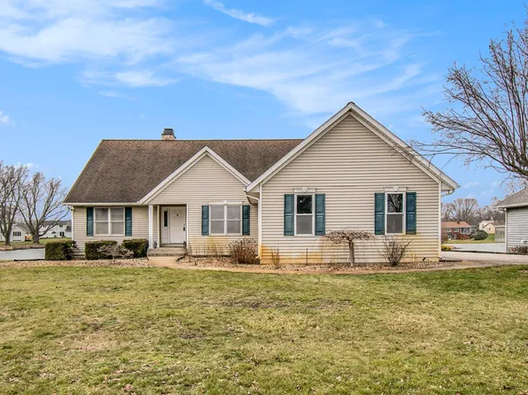 59263 Park Shore Dr, Elkhart, IN 46517