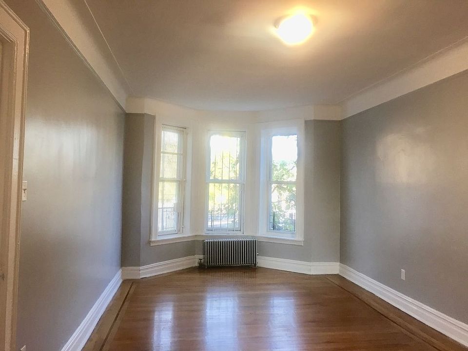 1st image of 515 Eastern Pkwy APT 3