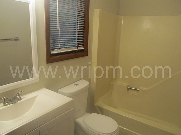 4th image of 5259 Iroquois St