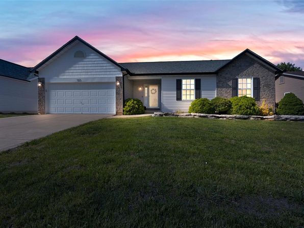 117 Shadow Pointe Dr, Wentzville, MO 63385