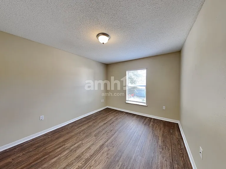 3941 Warbler Dr — Photo 20