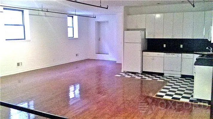 Rented by Oxford Property Group | media 20