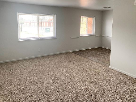 4th image of 361 Roseman Ct #5B