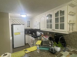 10090 NW 80th Ct APT 1331, Hialeah Gardens, FL 33016