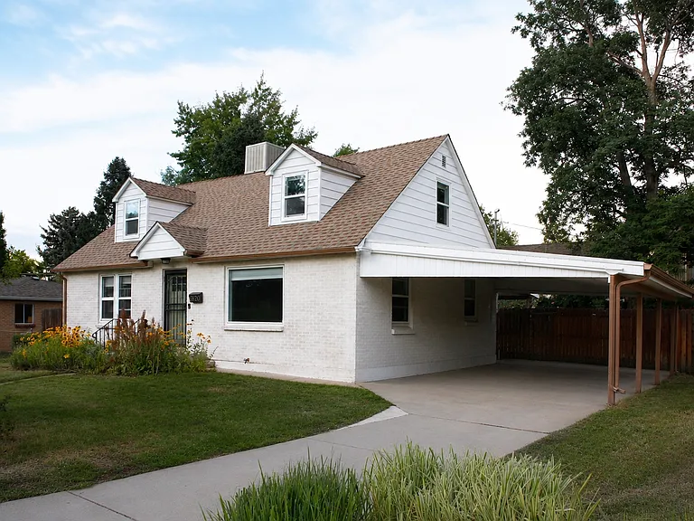 3920 Newland St — Photo 2