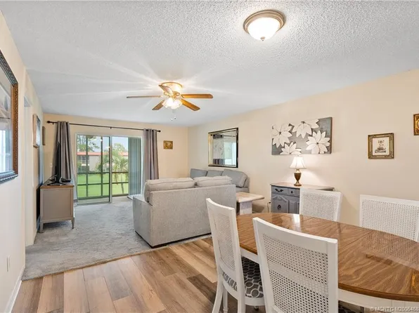 1943 SW Palm City Rd APT 22G, Stuart, FL 34994