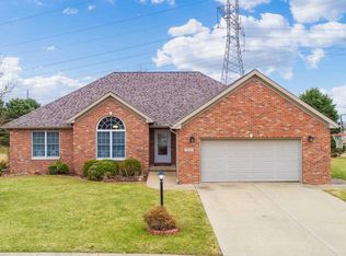 1836 Deerfield Dr, Morton, IL