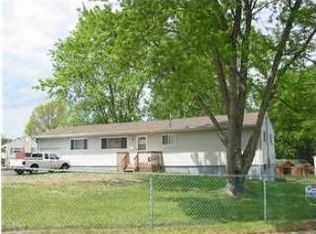 18 Neal Pl, Manchester, NJ 08759