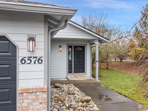 2nd image of 6576 Richardson Lane SE