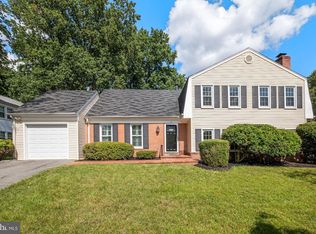 10 Turnham Ln, Gaithersburg, MD 20878