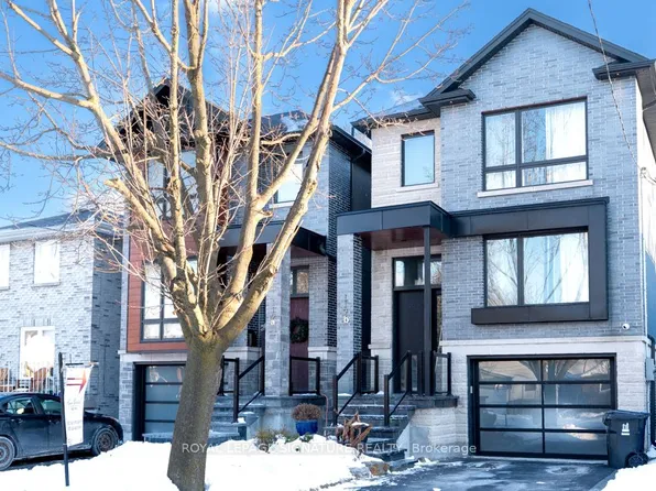 119B Hillside Ave, Toronto, ON M8V 1T3