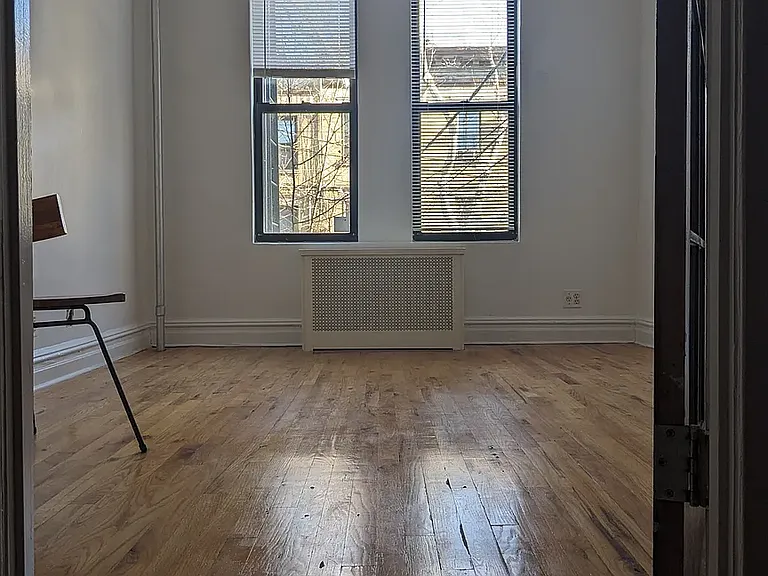54 Saint Nicholas Ave #2A — Photo 2