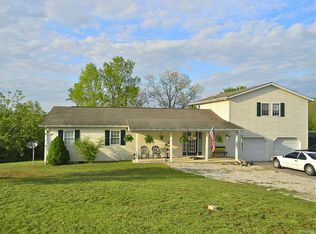 353 Victoria Heights Rd, Louisa, KY 41230