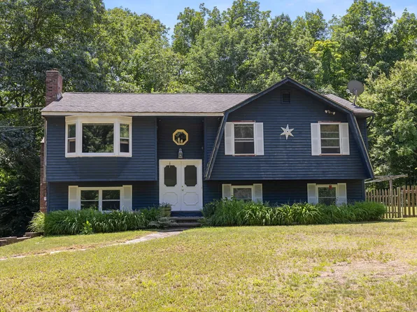 (undisclosed Address), Hebron, CT 06231