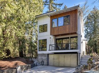 13532 Phelps Rd NE, Bainbridge Island, WA 98110