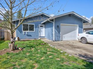 344 N Sawyer Ave, Cave Junction, OR