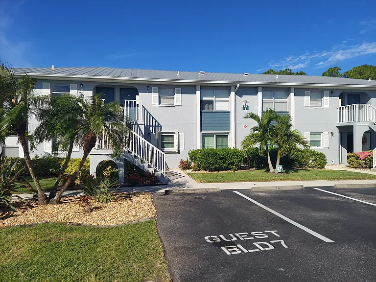 25050 Sandhill Blvd #7A2 — Photo 9