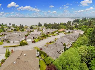 1709 Edgemoor Ln, Everett, WA 98203