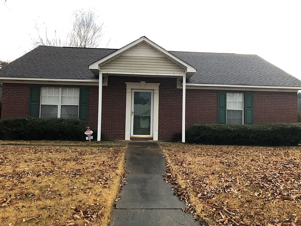 1st image of 451 Beauregard Cir