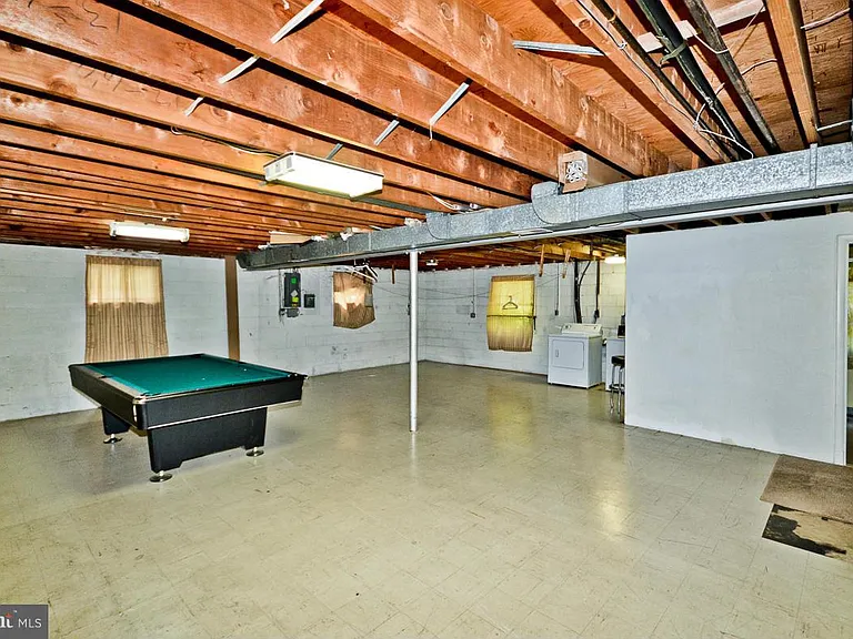 100 Mel Mara Dr — Photo 21
