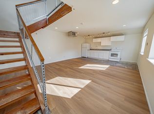 293 Whitmore St APT 13, Oakland, CA 94611
