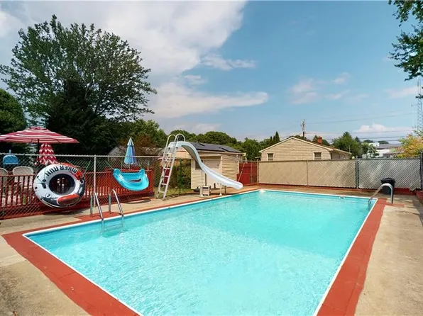 224 Central Ave, North Providence, RI 02904