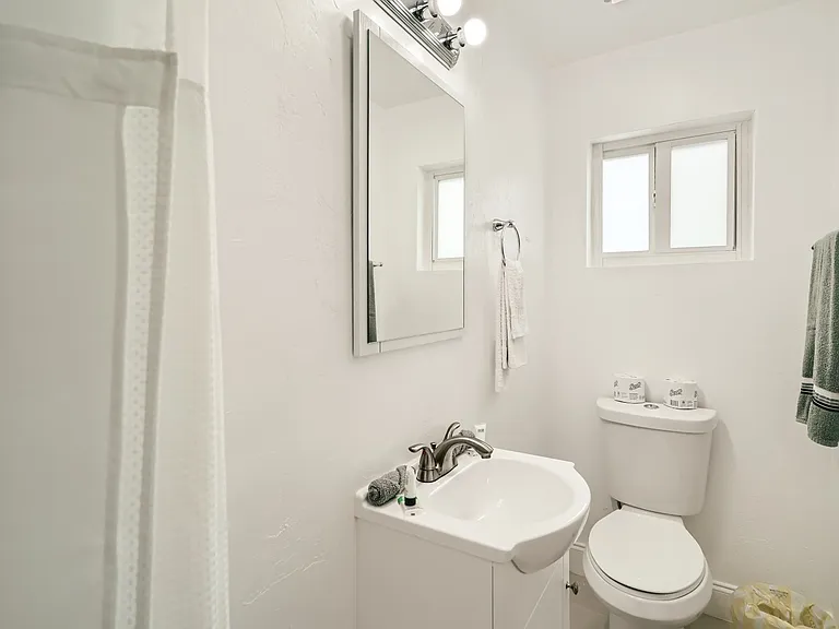 101 Tacoma Ln #1 — Photo 7