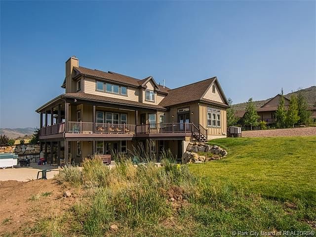 2nd image of 1098 S Webster Cir