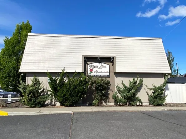 404 S 1st St, Selah, WA