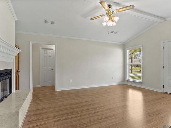 3rd image of 15091 Beau Jon Ave
