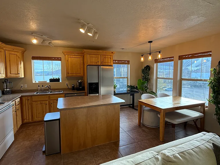 1790 W Fox Bay Dr #D304 — Photo 4