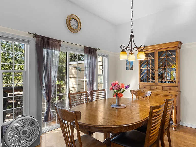 502 Geddes Ave — Photo 11