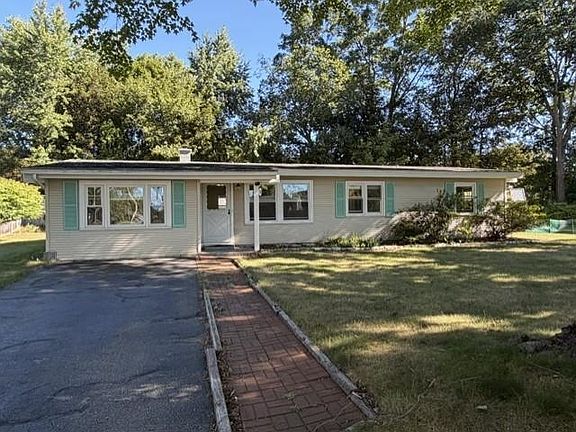 3rd image of 6 Sanborn Road