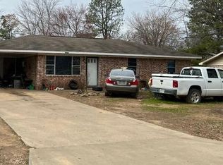 622 Winchester Dr, Waldron, AR 72958