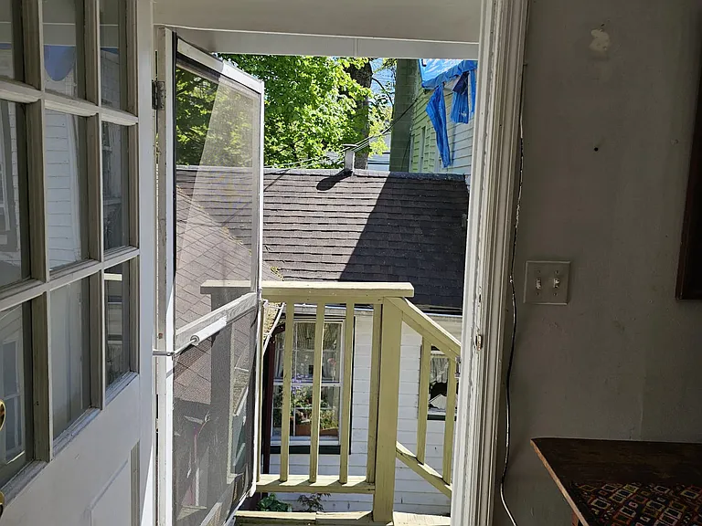 32 Cannon Rd #B — Photo 12
