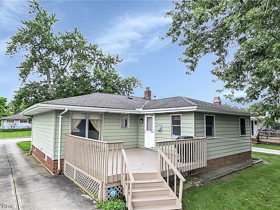 4th image of 7704 Howard St