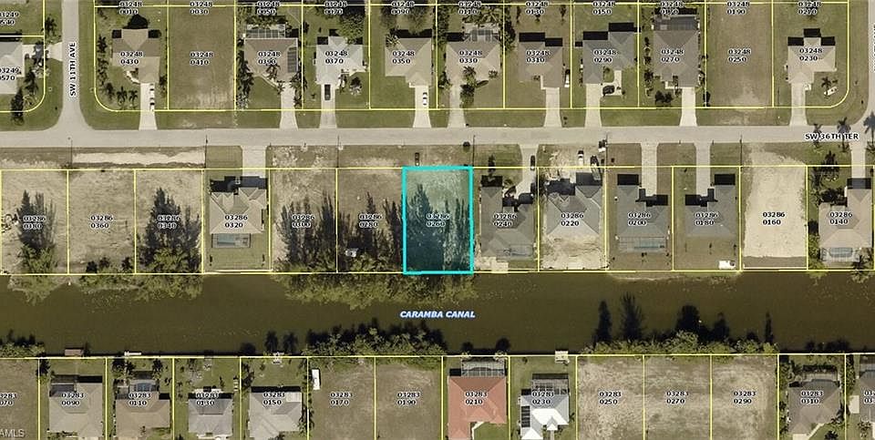 1st image of 932 SW 36th Ter