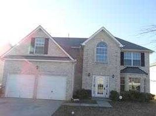 1921 Sawgrass Dr, Hampton, GA 30228