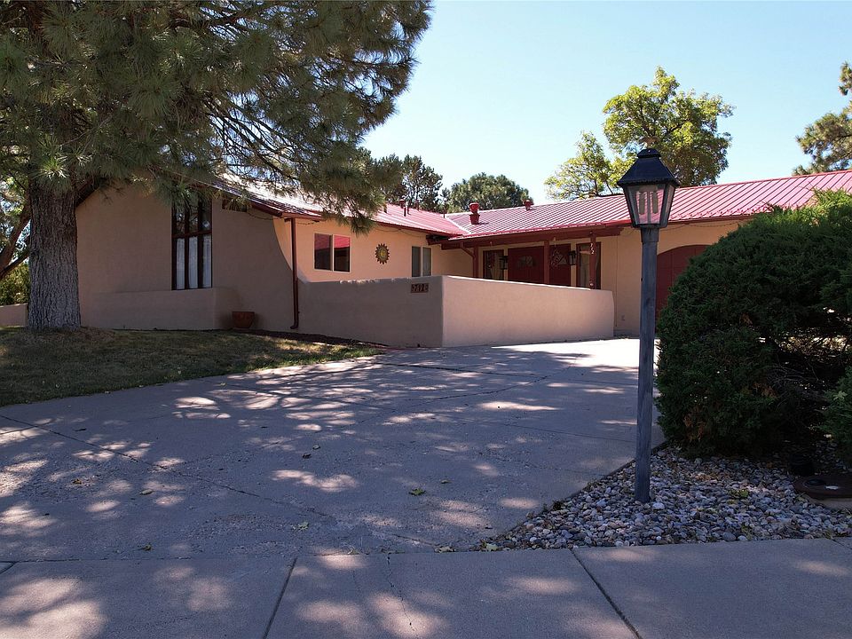 1st image of 712 Meadow Ln