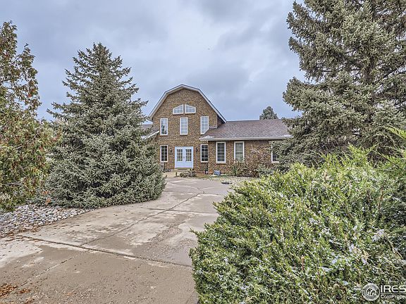 4th image of 2214 Harvard Ct