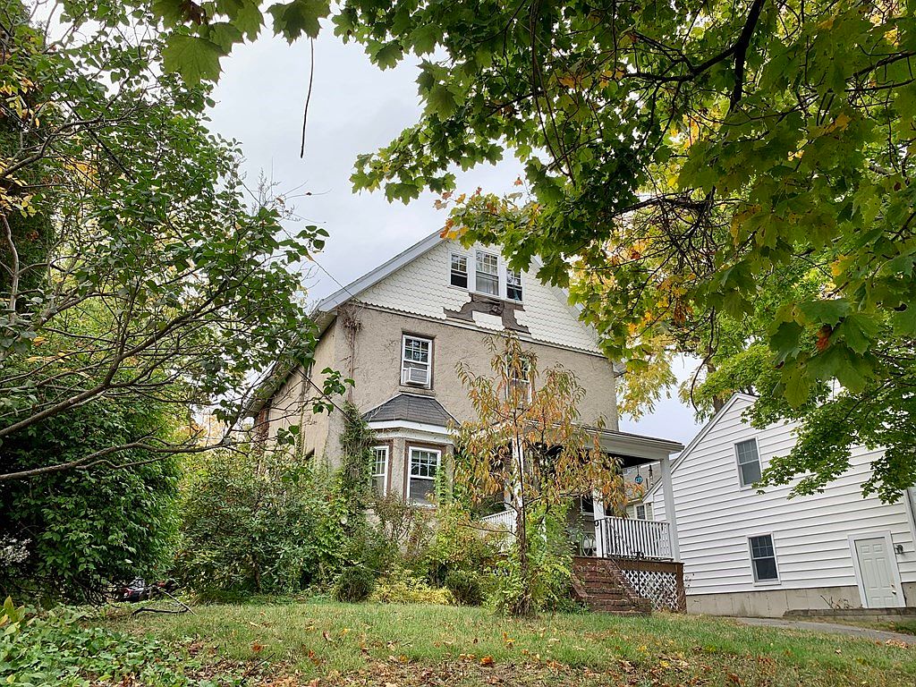 239 Jackson St, Newton, MA 02459 Zillow