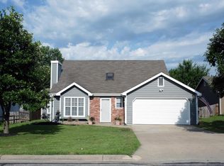 2525 Scottsdale St, Lawrence, KS 66047