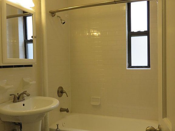 5th image of 699 Ocean Ave APT 3G