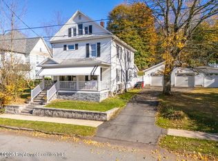 12 Wayne St, Carbondale, PA 18407