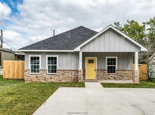 1312 Lincoln St, Bryan, TX 77808