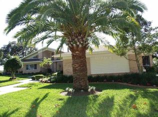 512 Austin Dr, Tarpon Springs, FL 34688