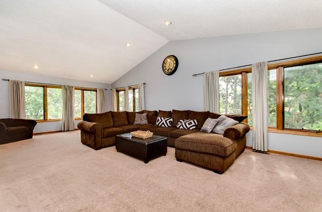 1st image of 4557 Evergreen Dr