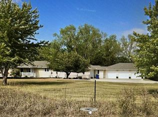1707 Coronado Rd, Bennington, KS 67422