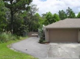 13118 Motmot Rd, Weeki Wachee, FL 34614