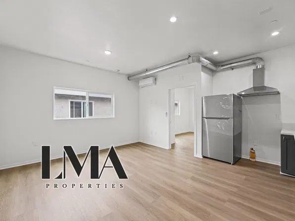 611 W 82nd St, Los Angeles, CA